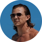 Ian Holt Alternativo